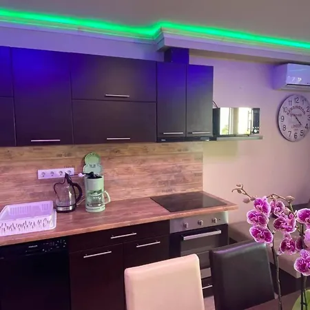 Timi Wellness Apartment Siofok